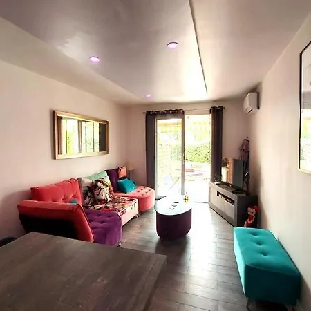 Au P'tit Bonheur A Agay Ferienhaus