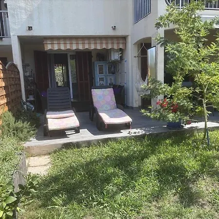 Au P'tit Bonheur A Agay Ferienhaus *