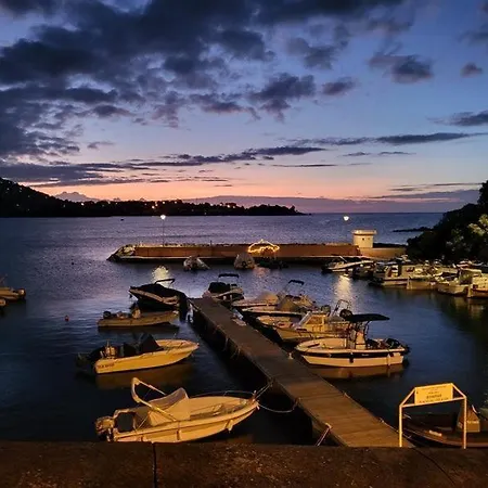 Au P'tit Bonheur A Agay Saint-Raphaël